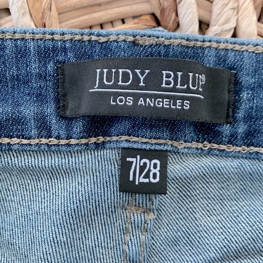 Judy Blue Miley High Waist Wide Flare - Picture 13 of 16